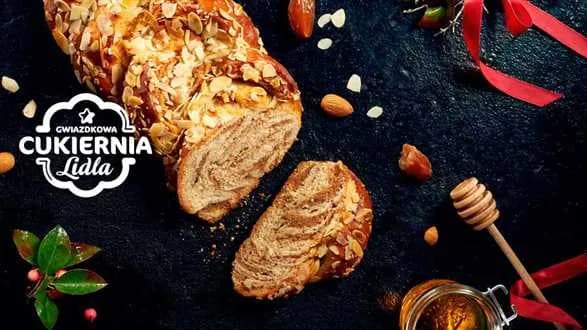 Warkocz cynamonowo - marcepanowy