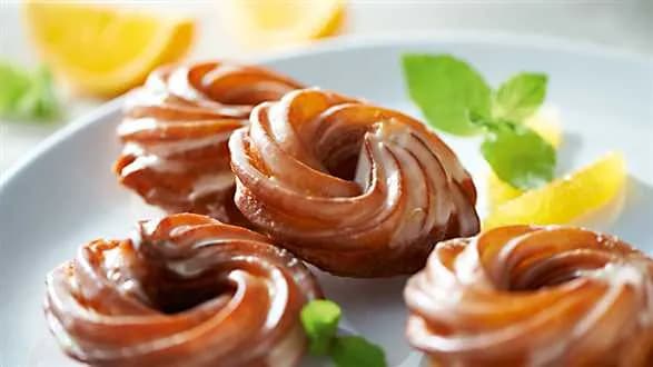 Przysmak z Saragossy (pomarańczowe wianuszki)