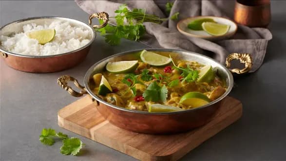 Kurczak w sosie curry z mango