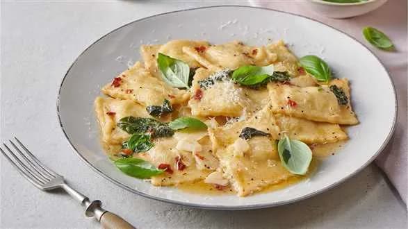 Ravioli z cukinią i ricottą