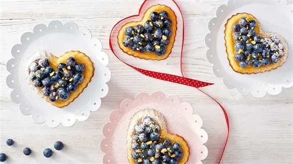 Pomarańczowo-borówkowe serduszka dla mamy