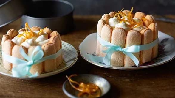 Minicharlotte z pomarańczami