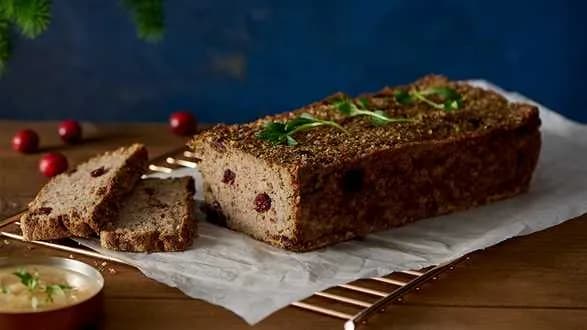 Pasztet z jelenia i mus jabłkowo-chrzanowy