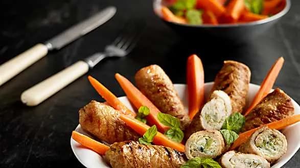 Rolady schabowe z serem bałkańskim