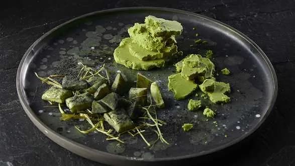 Kuchnia molekularna: ciastko dyniowe i wędzona czekolada