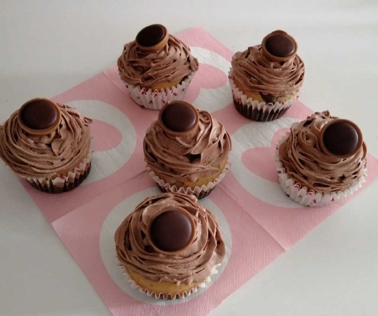 Pyszne babeczki z toffifee – łatwy przepis na słodką przyjemność