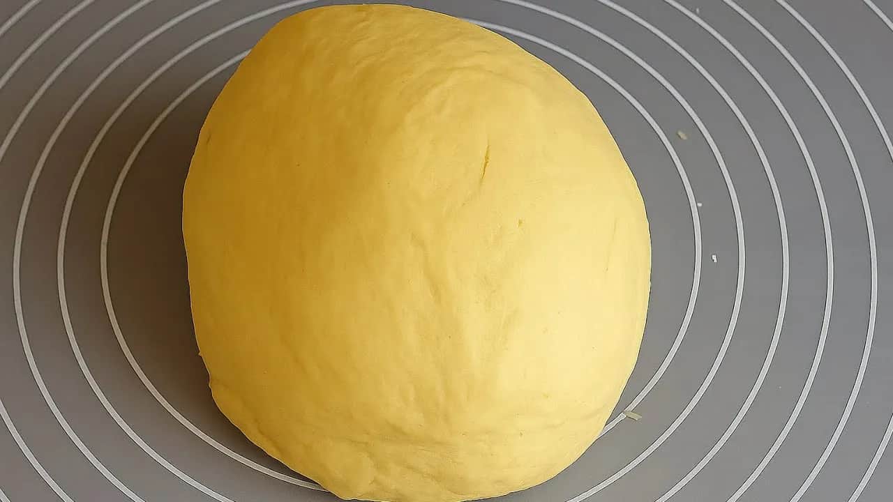 Przepis na dobre kruche ciasto – unikaj najczęstszych błędów w pieczeniu