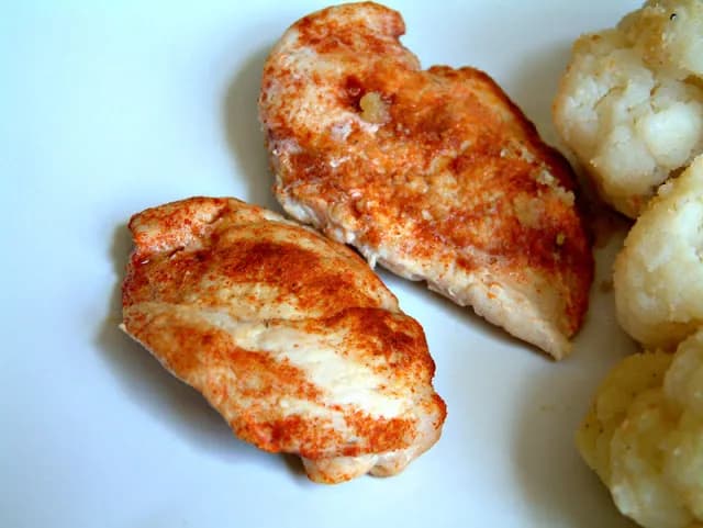 Unikaj błędów przy przygotowywaniu soczystego fileta z kurczaka!